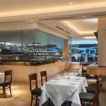 Metropolitan Hotel Vancouver