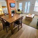 Times Square Suites Hotel