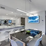One-Of-A-Kind Luxury 3 Bed Penthouse W/ Huge Private Patio, Hot Tub & Firetable!