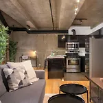 Sterling Suites - Gastown