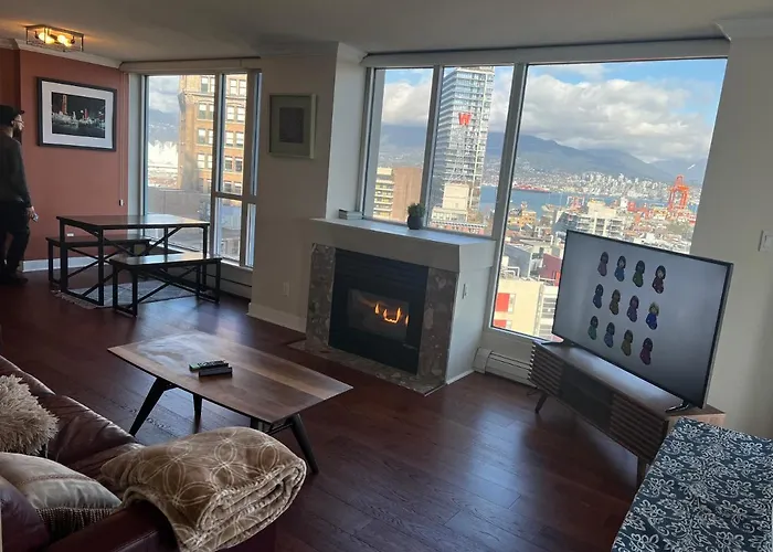 3 Bed 2 Bath Downtown Vancouver Water And City Views