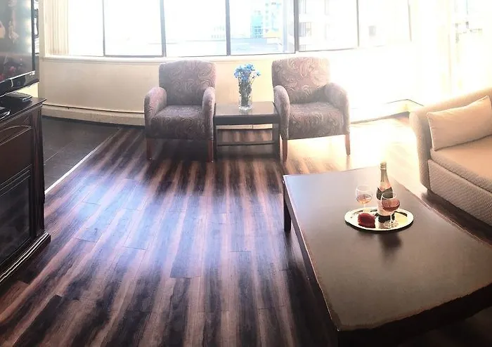 Divya Sutra Suites On Robson Downtown Vancouver