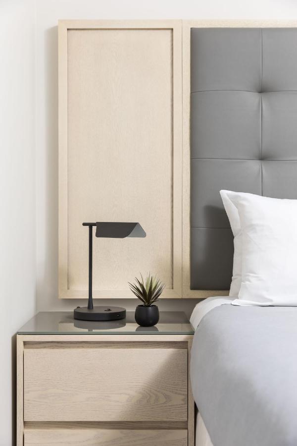 Level Yaletown - Richards 5*