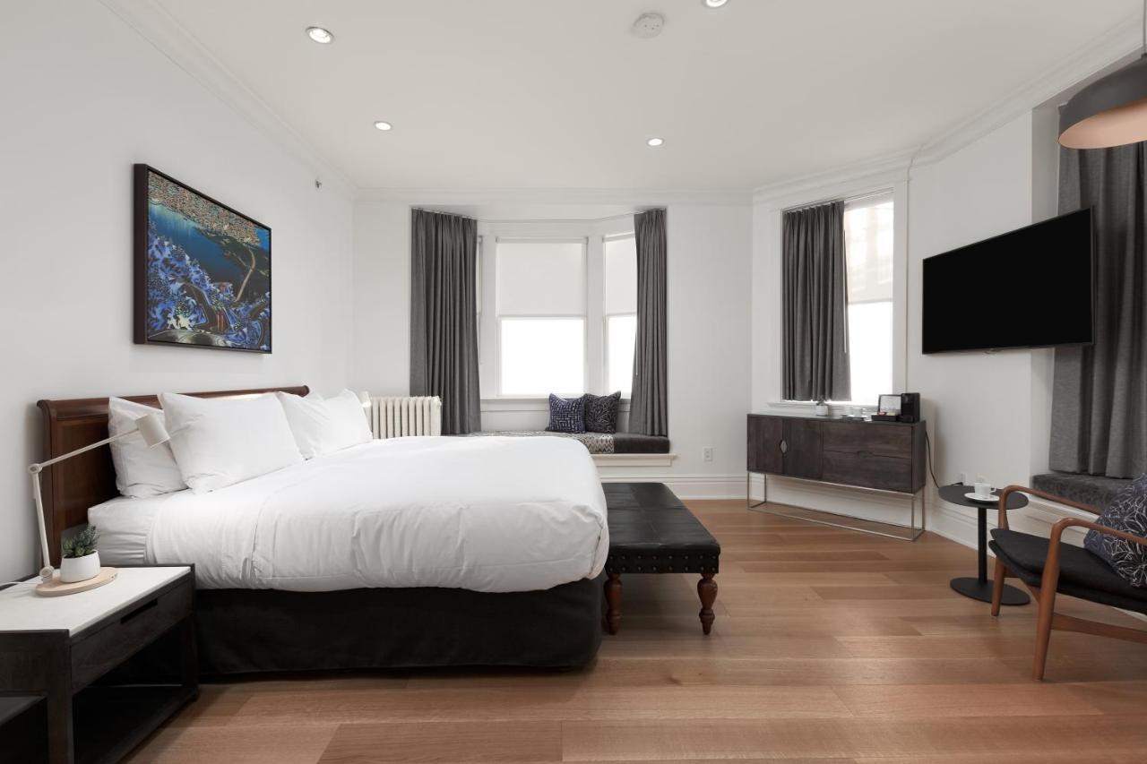 Victorian Hotel 3*