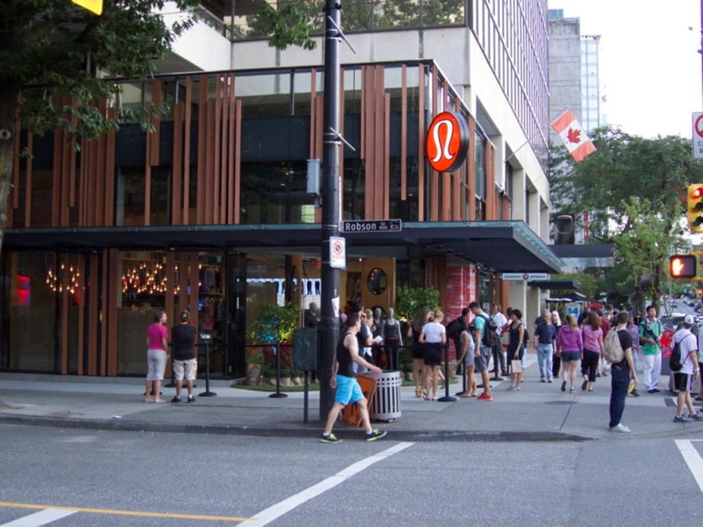Divya Sutra On Robson Downtown 3*