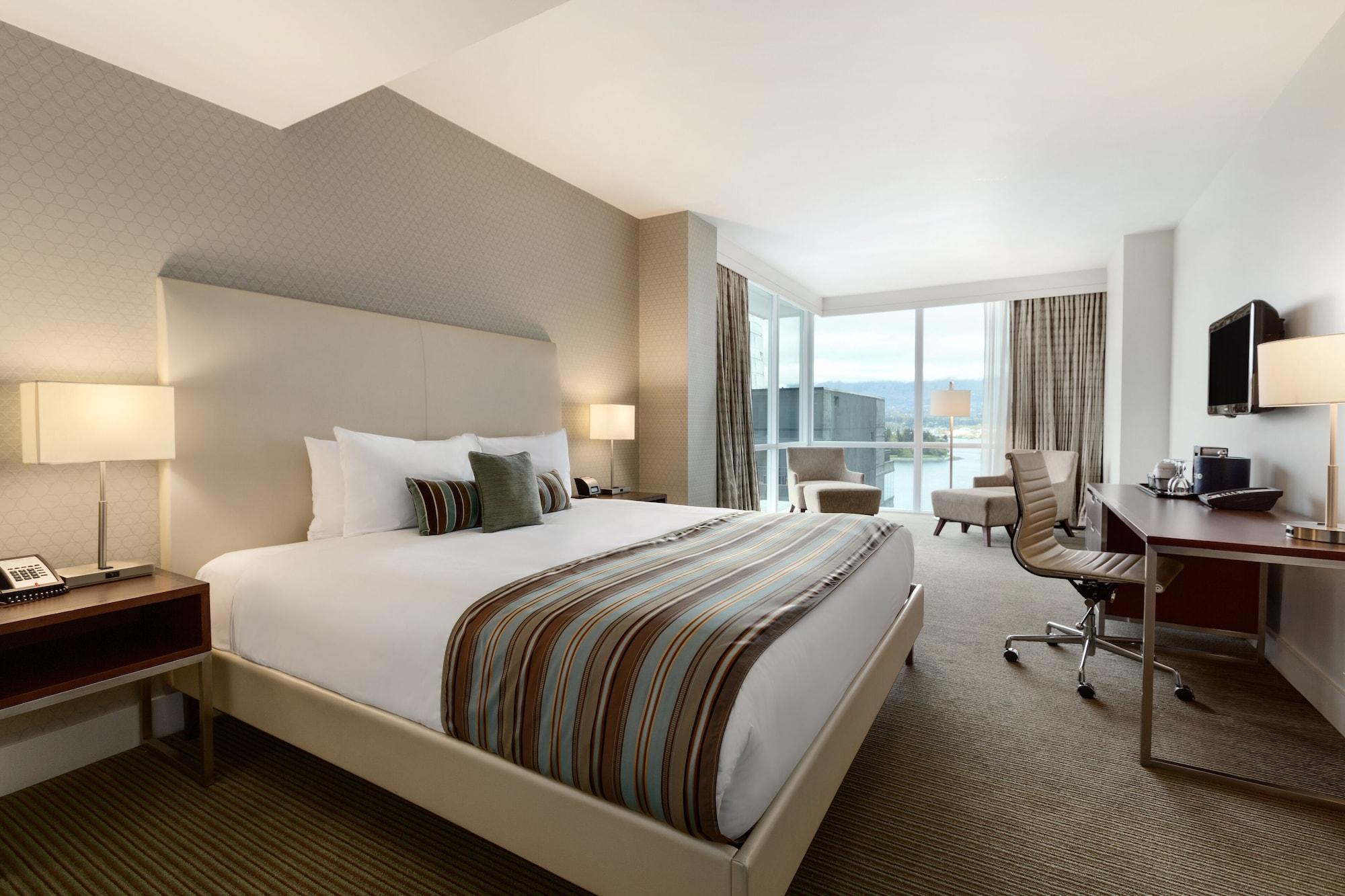Hotel Coast Coal Harbour By Apa