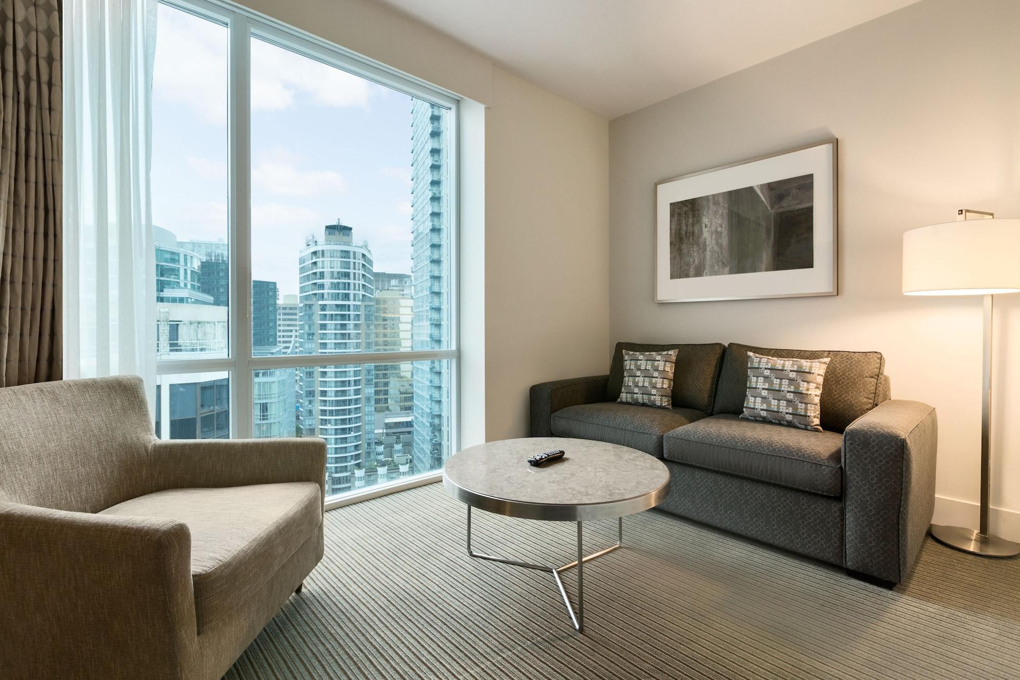 Hotel Coast Coal Harbour By Apa 4*