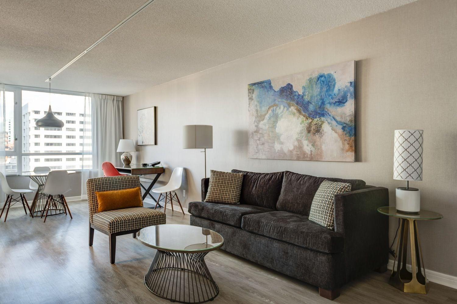 Carmana & Hotel Vancouver