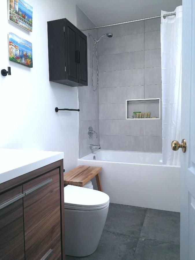 Guest house Marpole