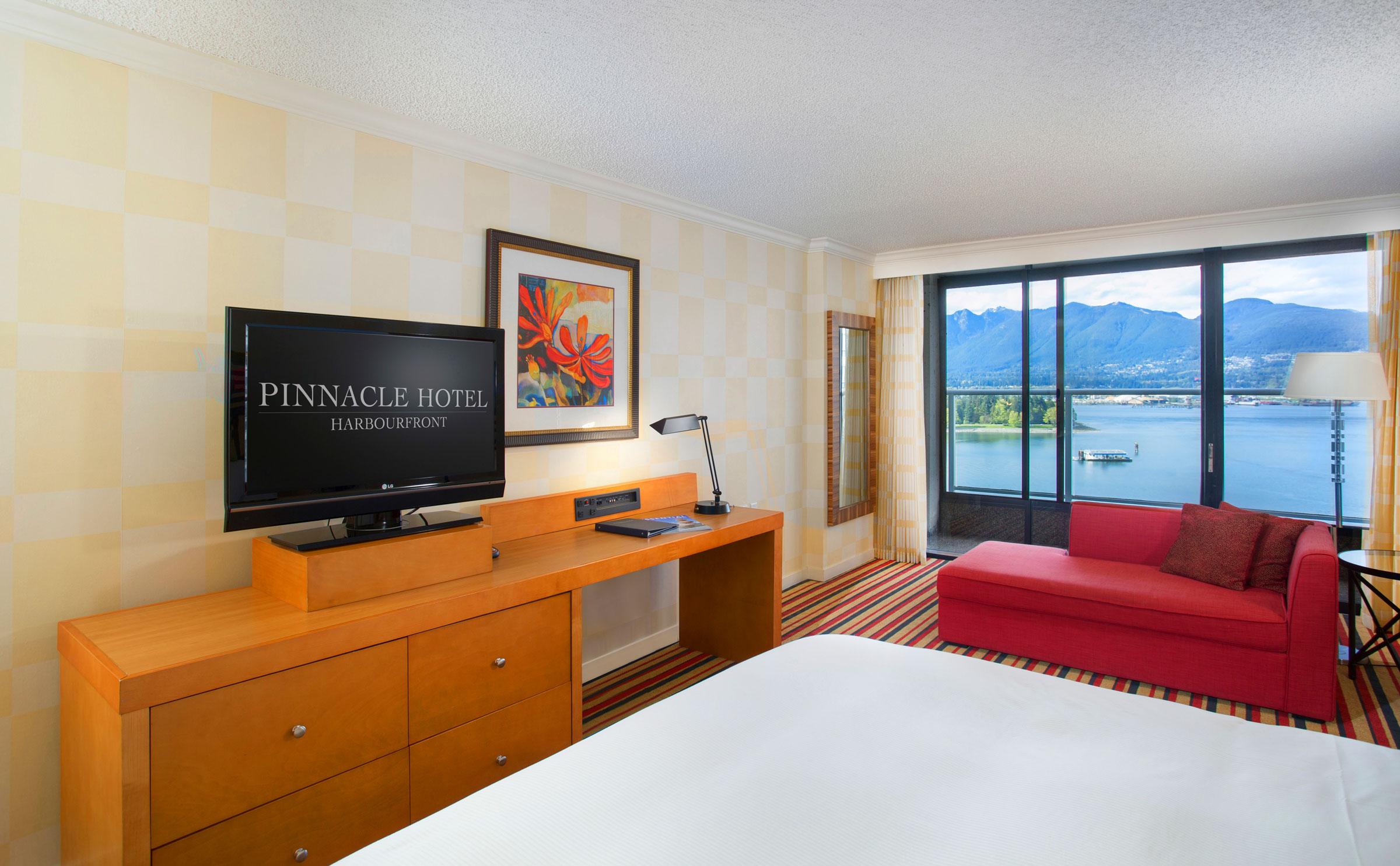 Pinnacle Harbourfront 4*