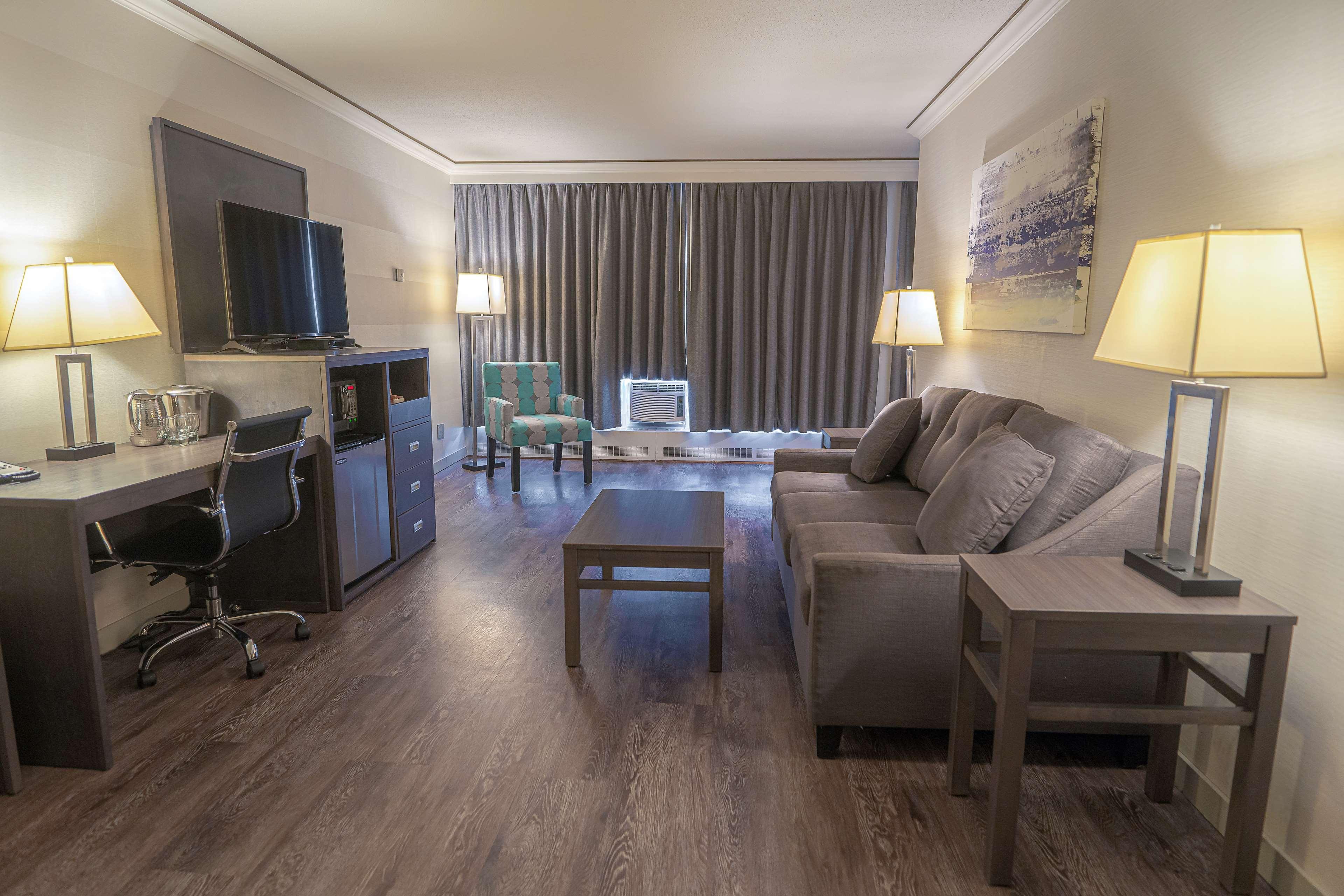 Western Sands Hotel Vancouver