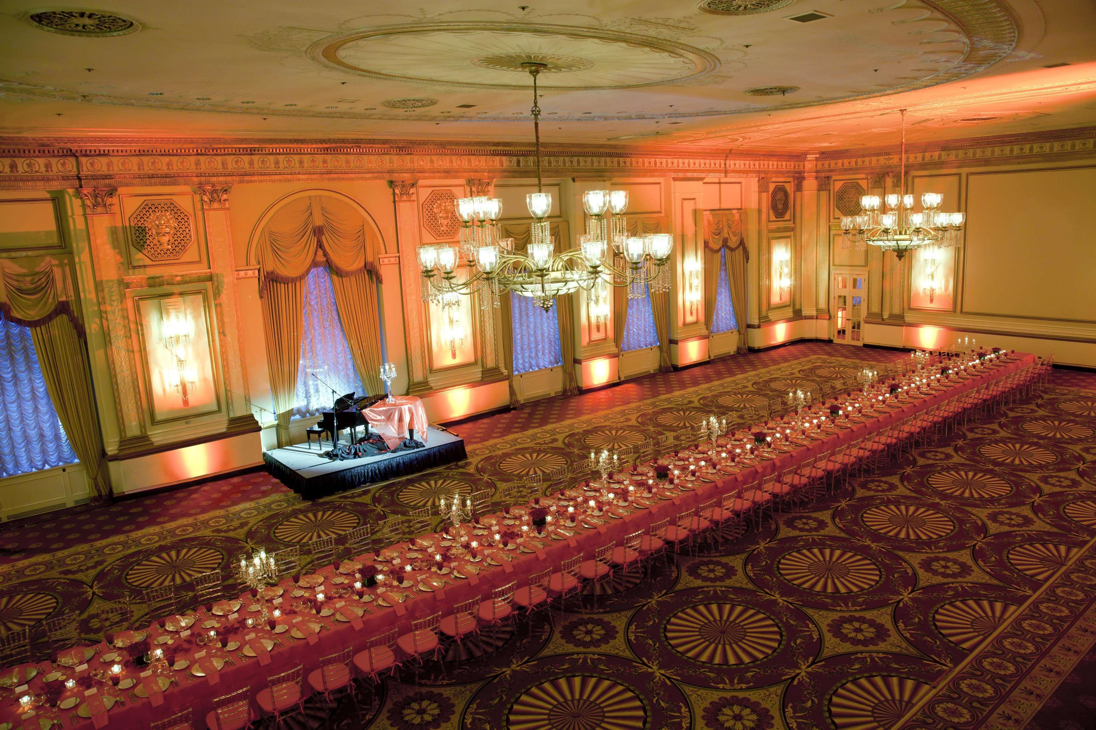 Fairmont Hotel 5*