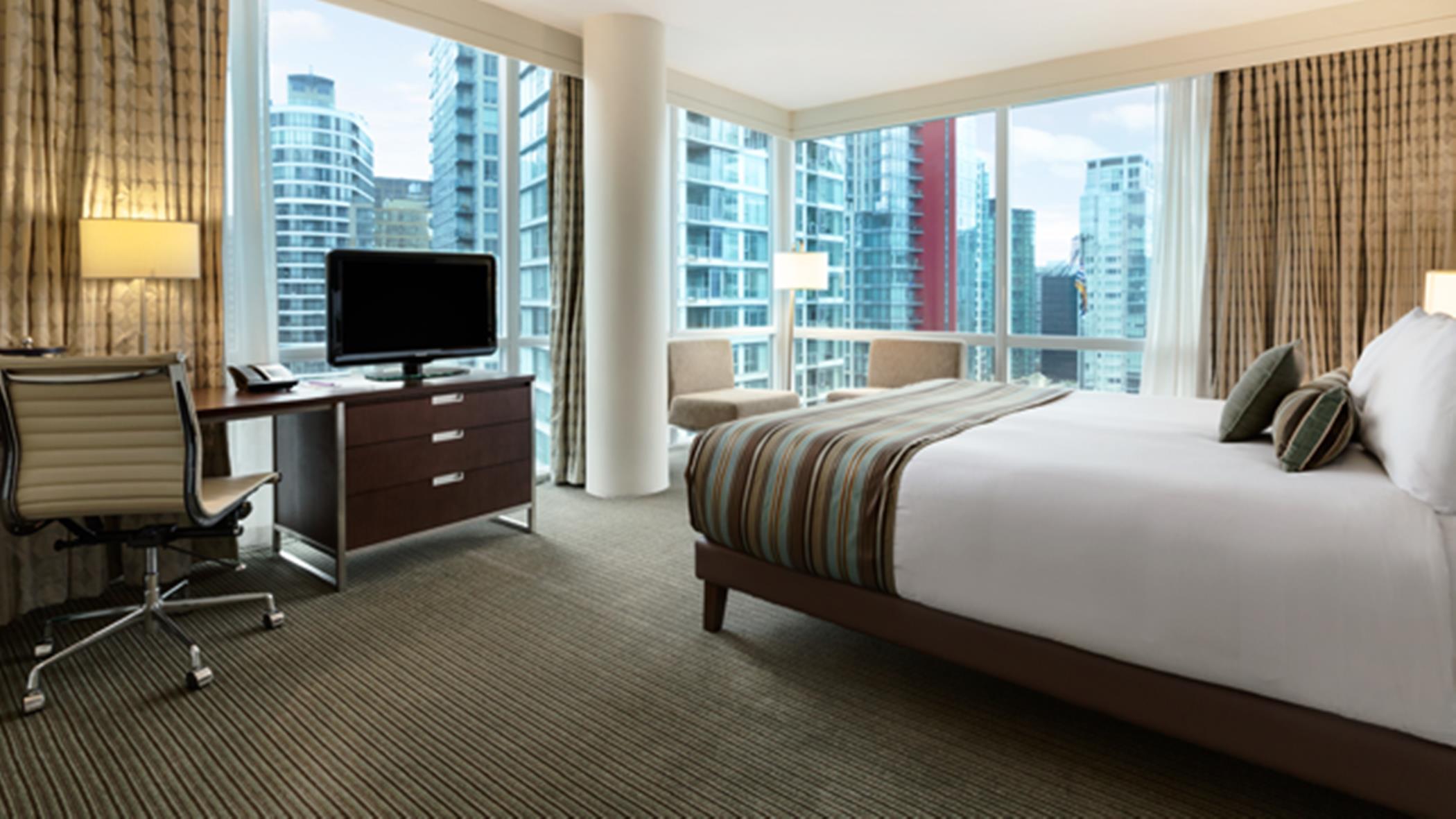 Coast Coal Harbour By Apa 4* Vancouver