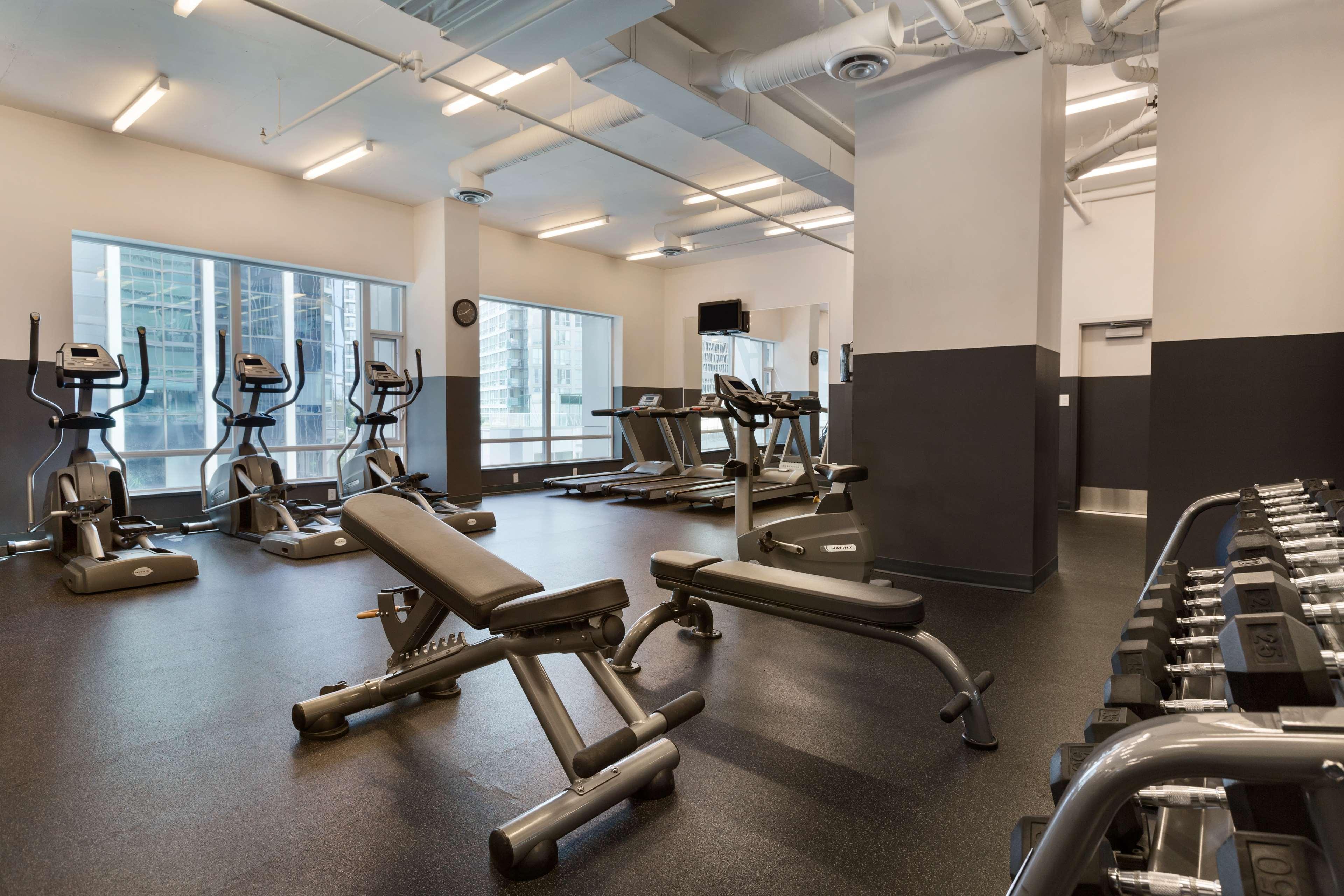 Coast Coal Harbour By Apa Hotel