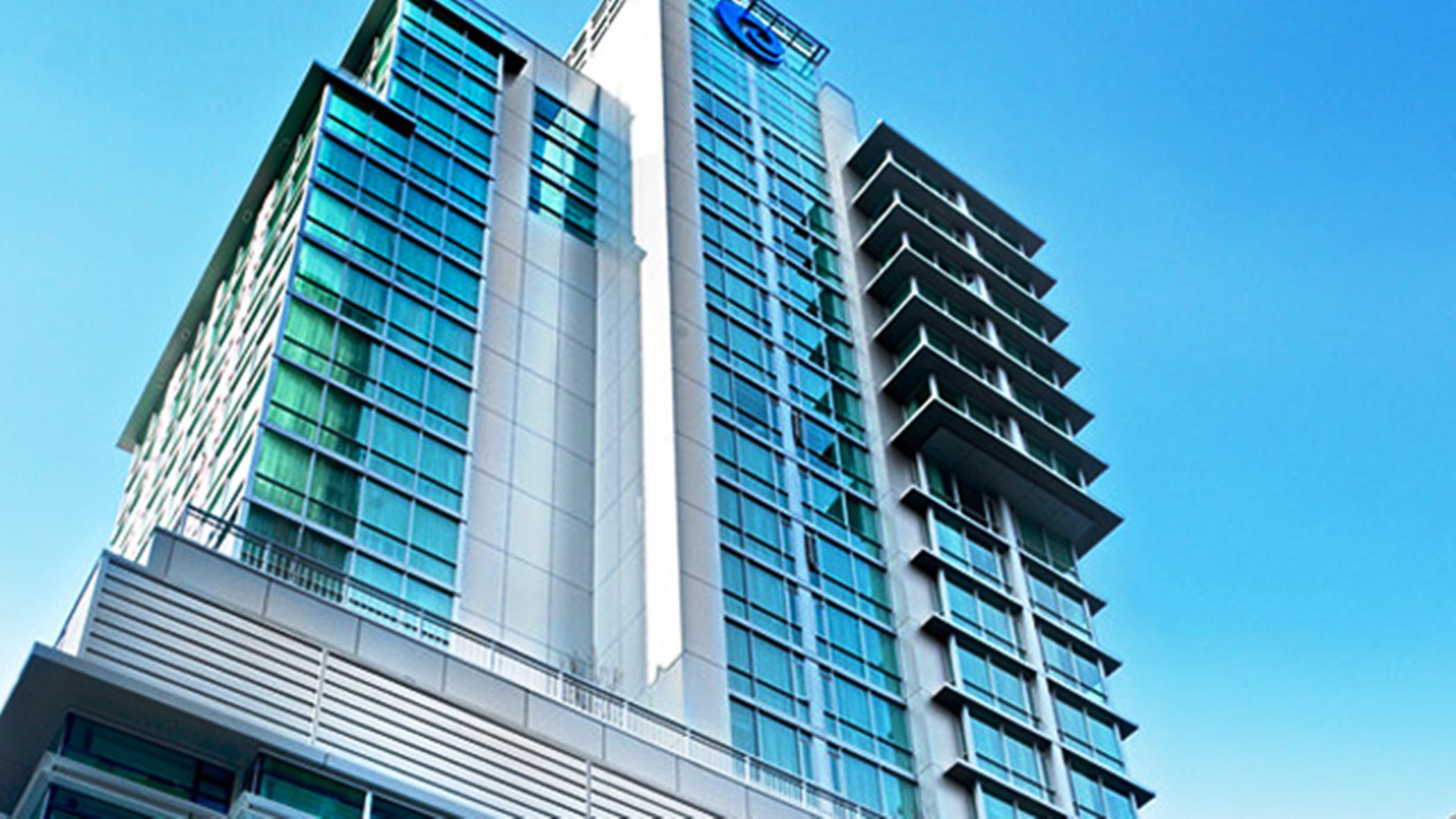 Coast Coal Harbour By Apa Vancouver