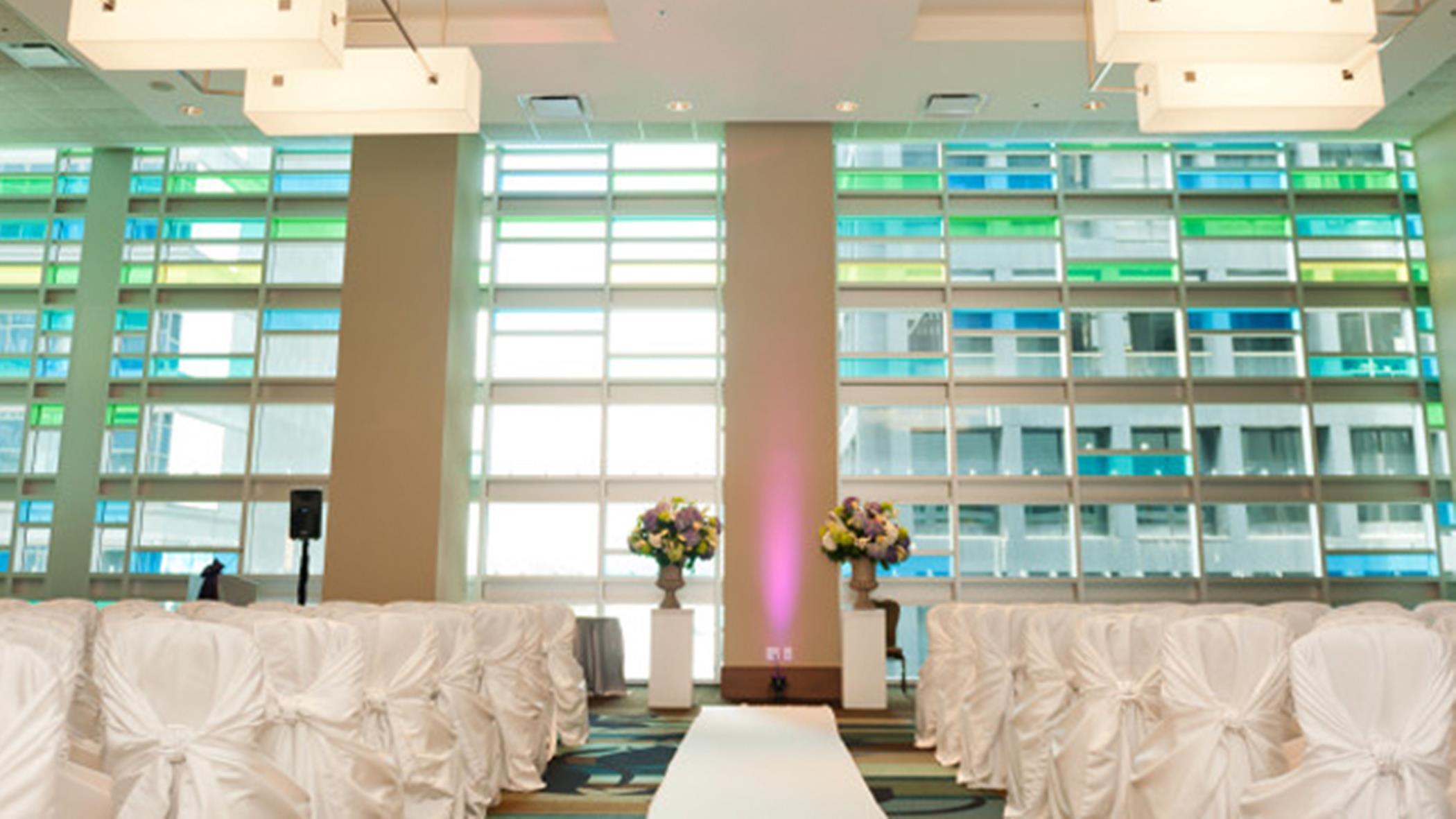 Coast Coal Harbour By Apa Hotel