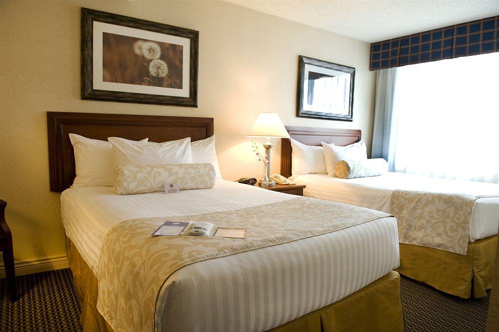 Western Premier Chateau Granville & & Conference Centre 4*