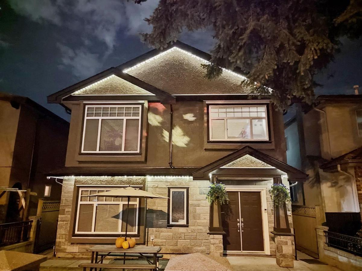 Guest house Private W King Bed, Ground Level, Naturally Bright *