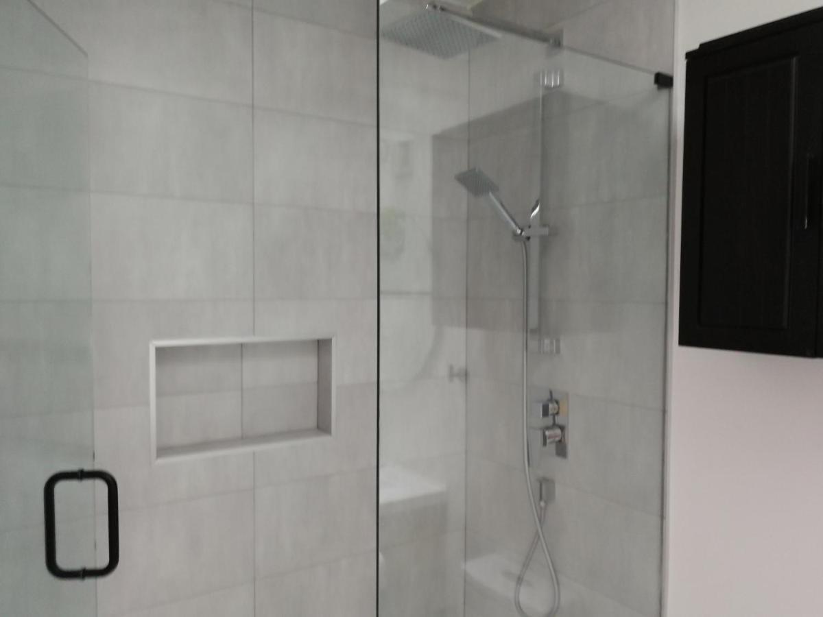 Guest house Marpole 2*
