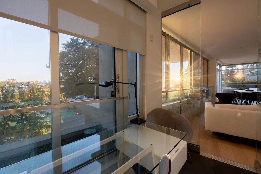 The Sunset Apartment