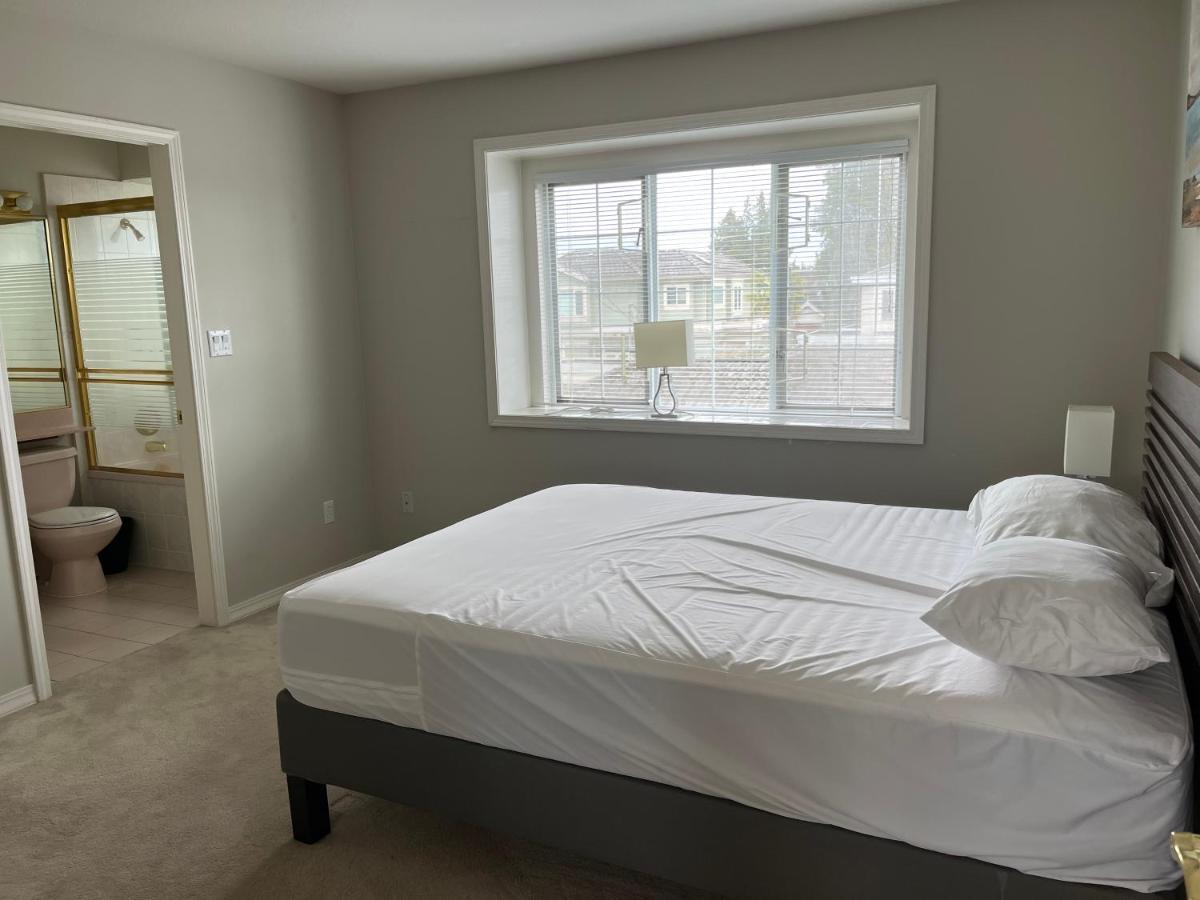 Homestay C And D Cozy Bedroom