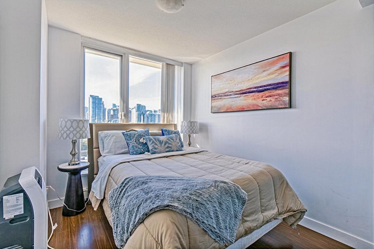 Marvelous 2 Bedroom With Stunning Downtown Views! * Vancouver