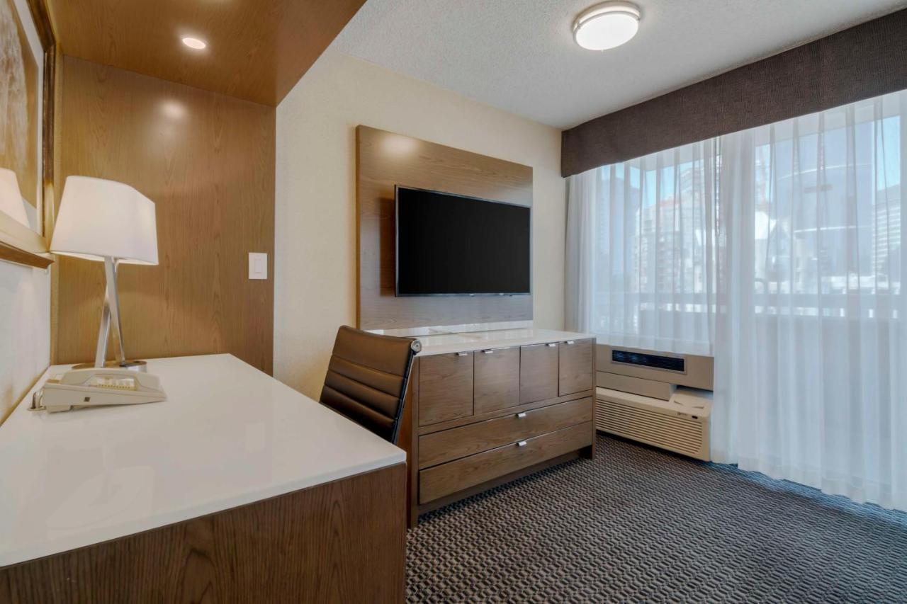 Western Premier Chateau Granville & & Conference Centre Hotel