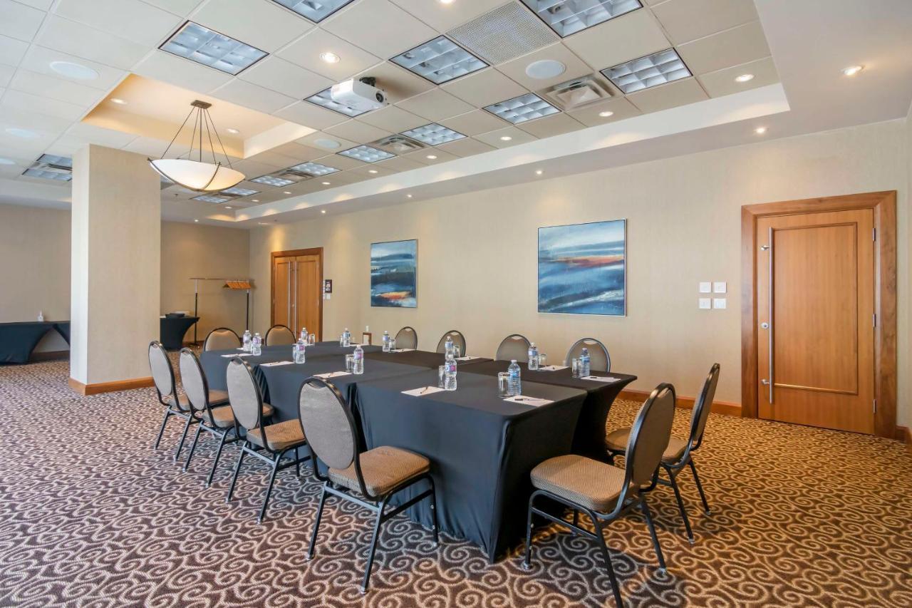 Western Premier Chateau Granville & & Conference Centre Hotel