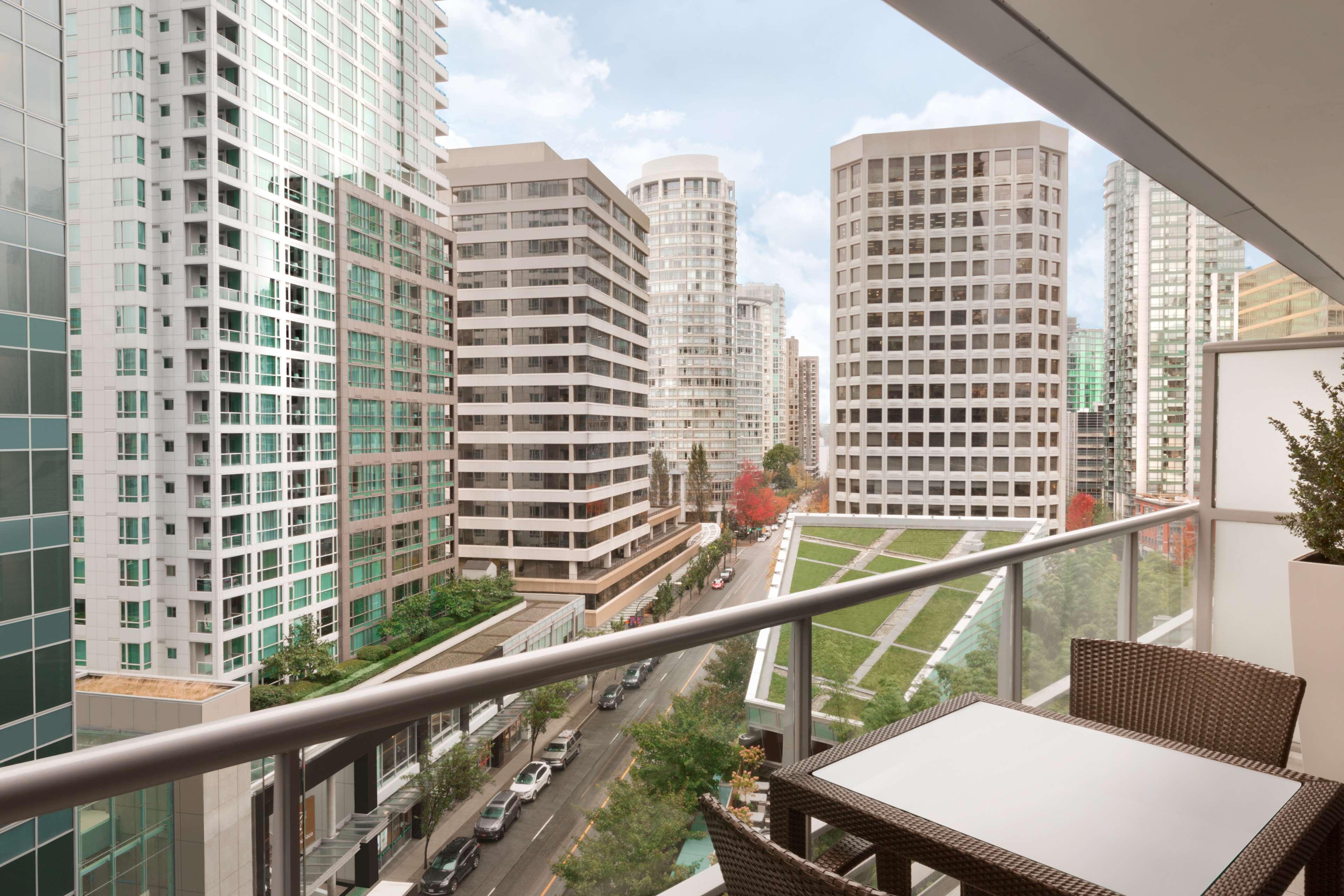 Hotel Shangri-la 5*