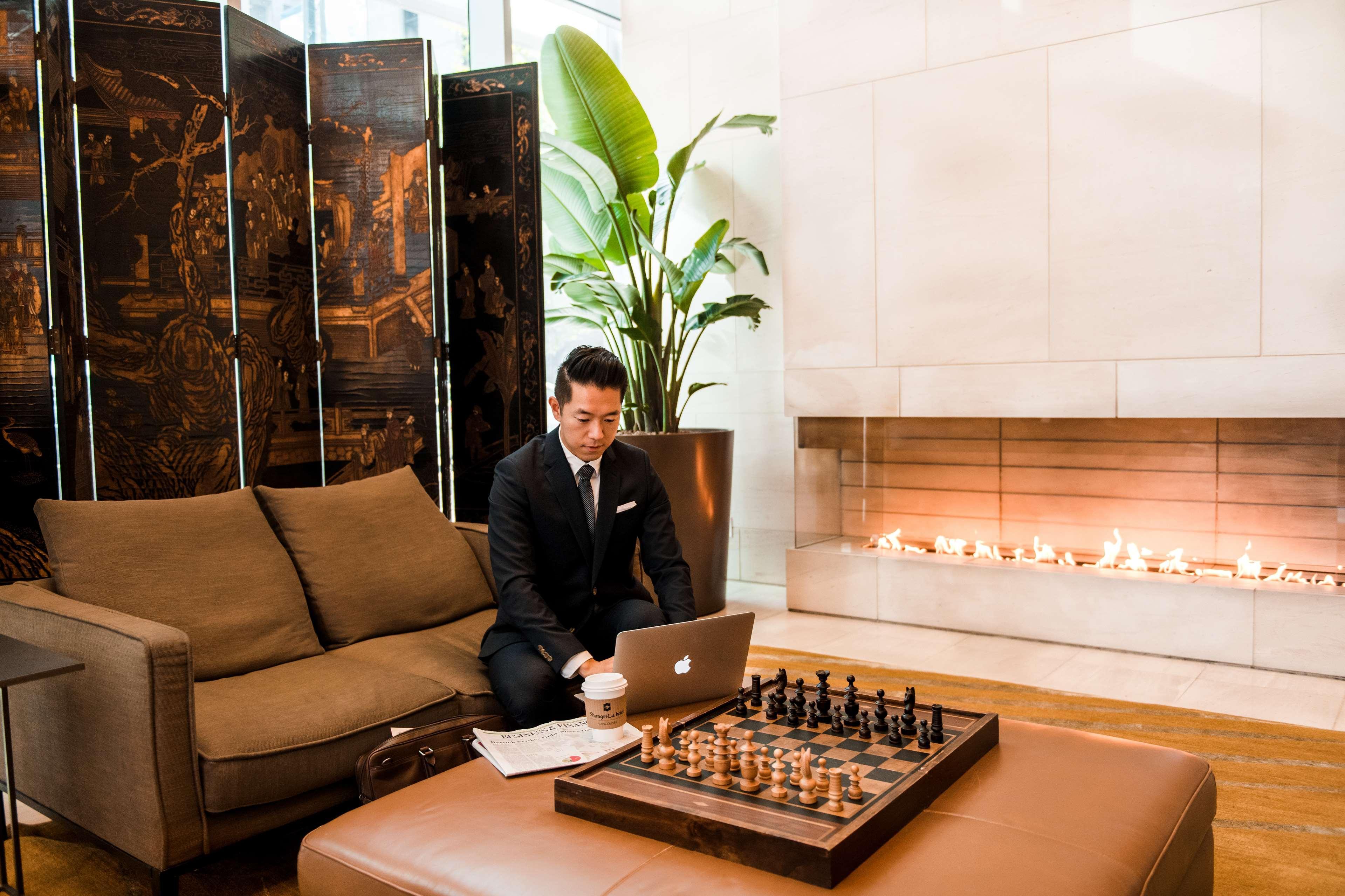 Hotel Shangri-la 5*