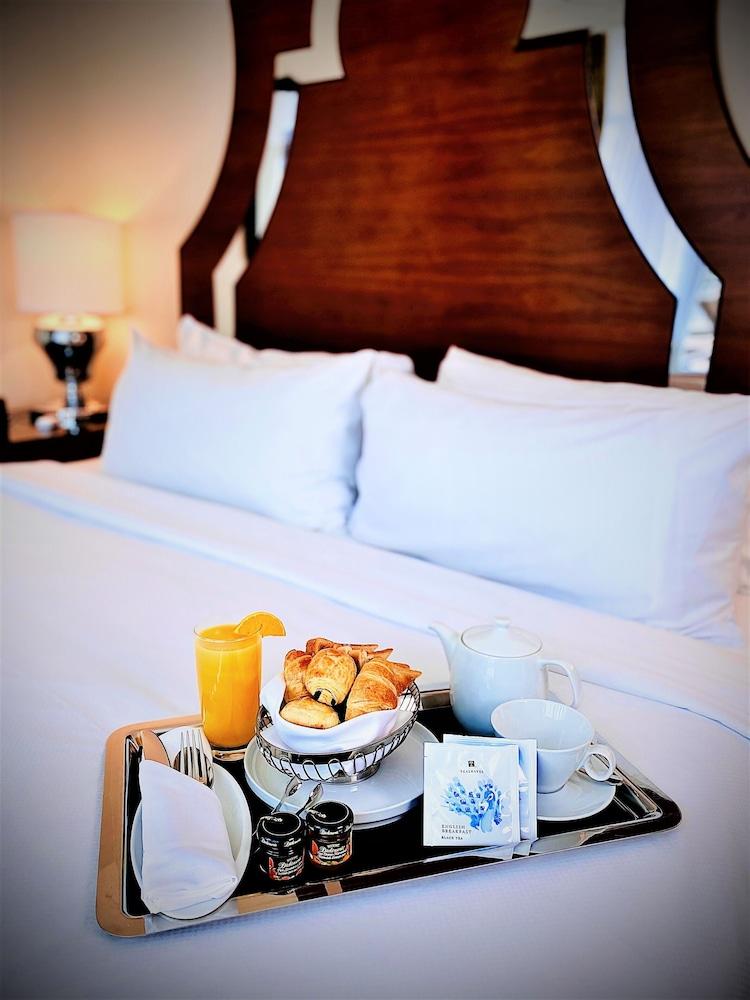 L'hermitage Hotel 4*