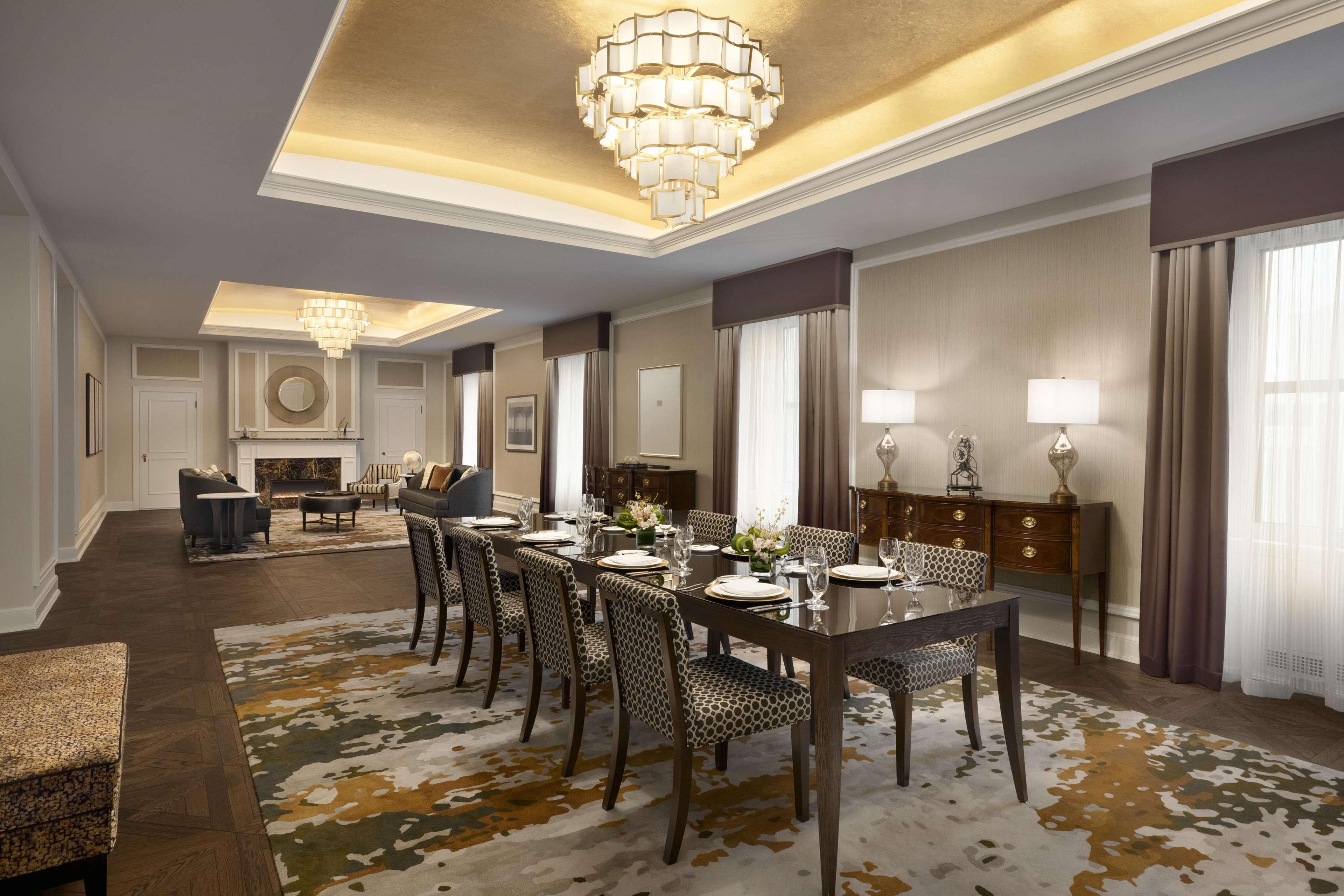 Fairmont Hotel 5*