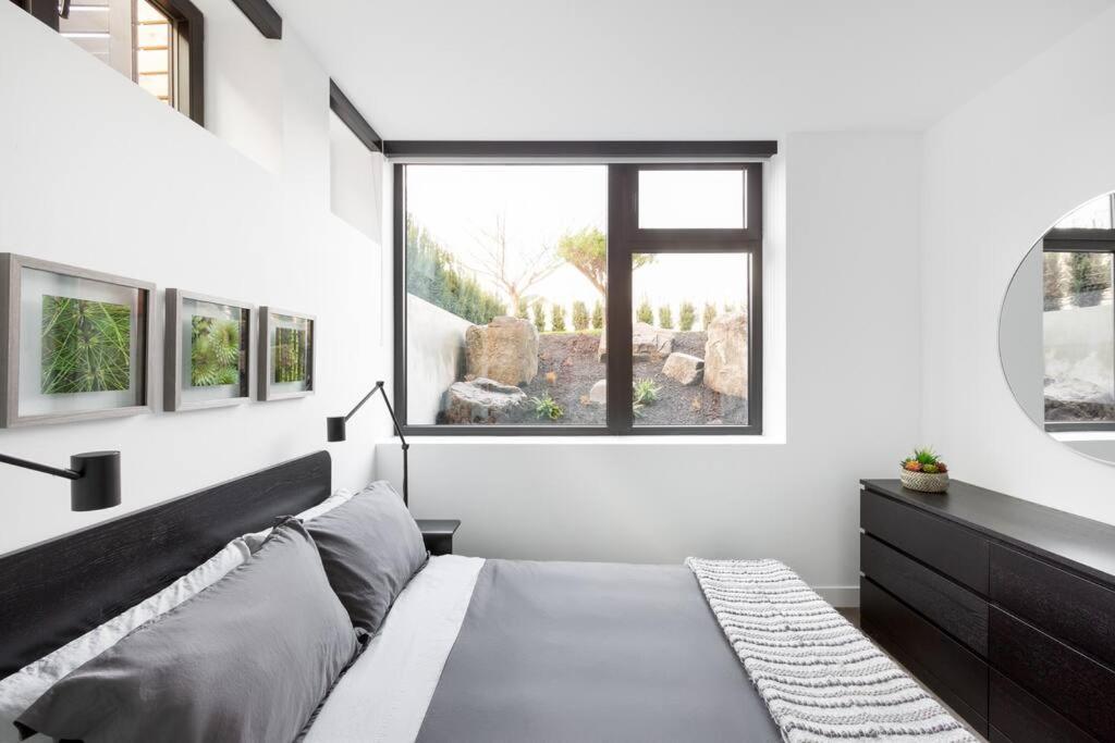 Apartment Designer 2 Bdr Garden - Arbutus, Kits & Ubc *