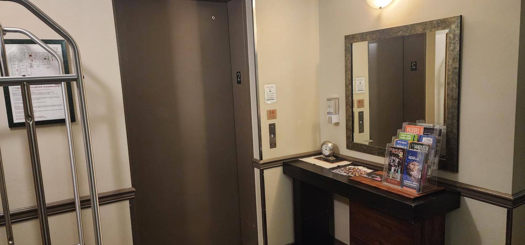 Times Square Aparthotel