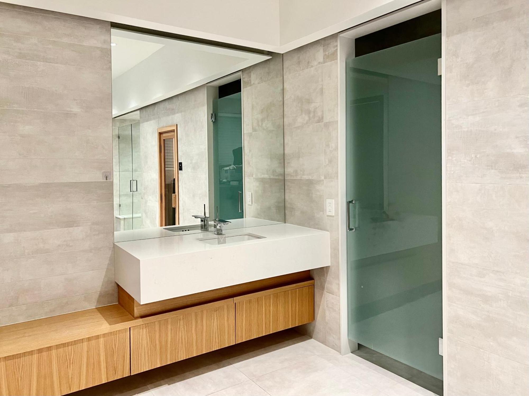 Homestay Cozy Bedroom With Private Bathroom In West *