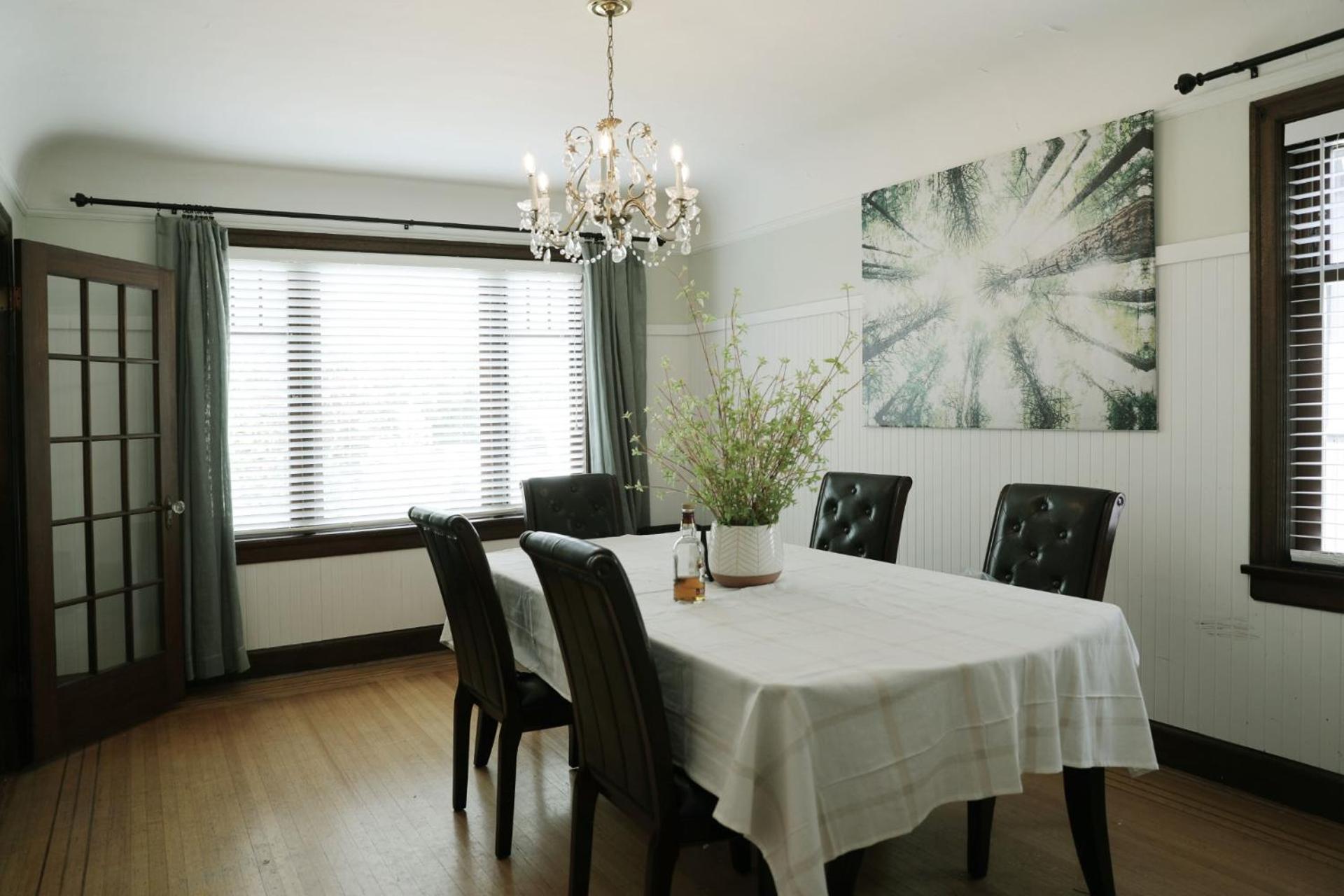 Vancouver Villa *