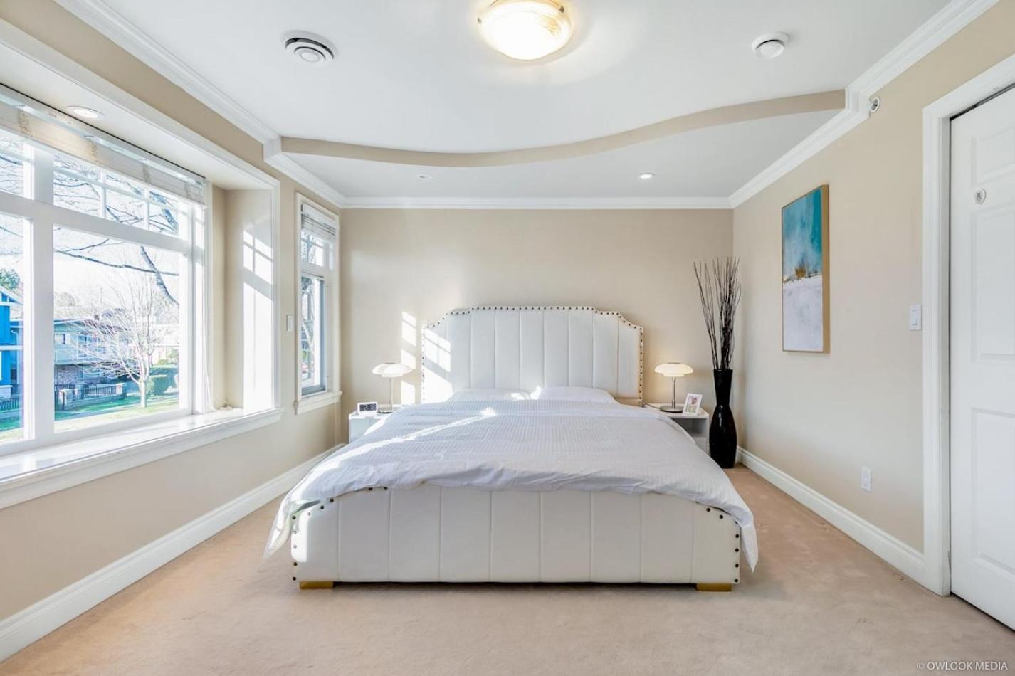Modern Comfort Getaway In A Quiet Neighborhood Near Downtown *