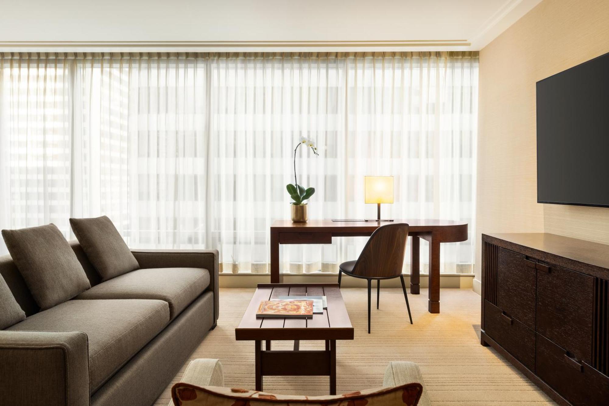 Hyatt Downtown Alberni 5*