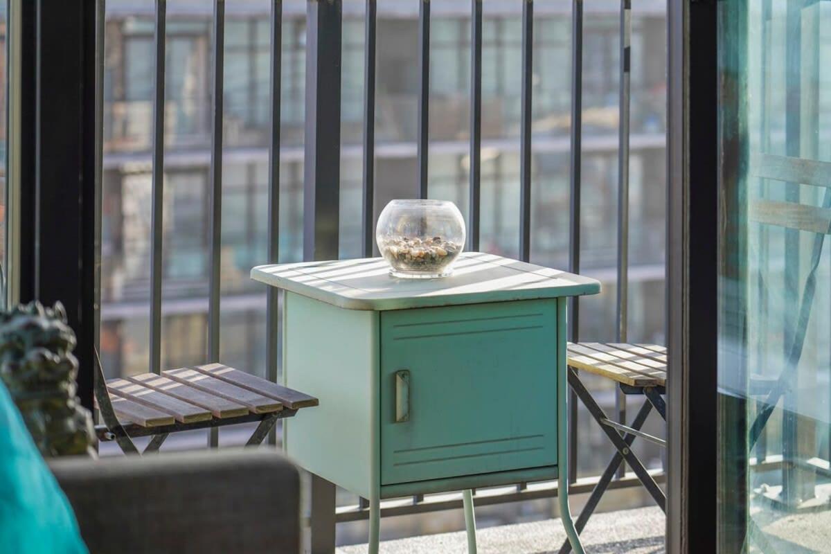 Apartment Breathtaking Water Views Downtown With Free Parking
