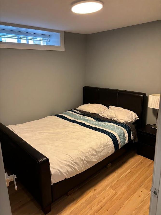 Holiday home Qe Park Garden 3br 1.5ba Vancouver
