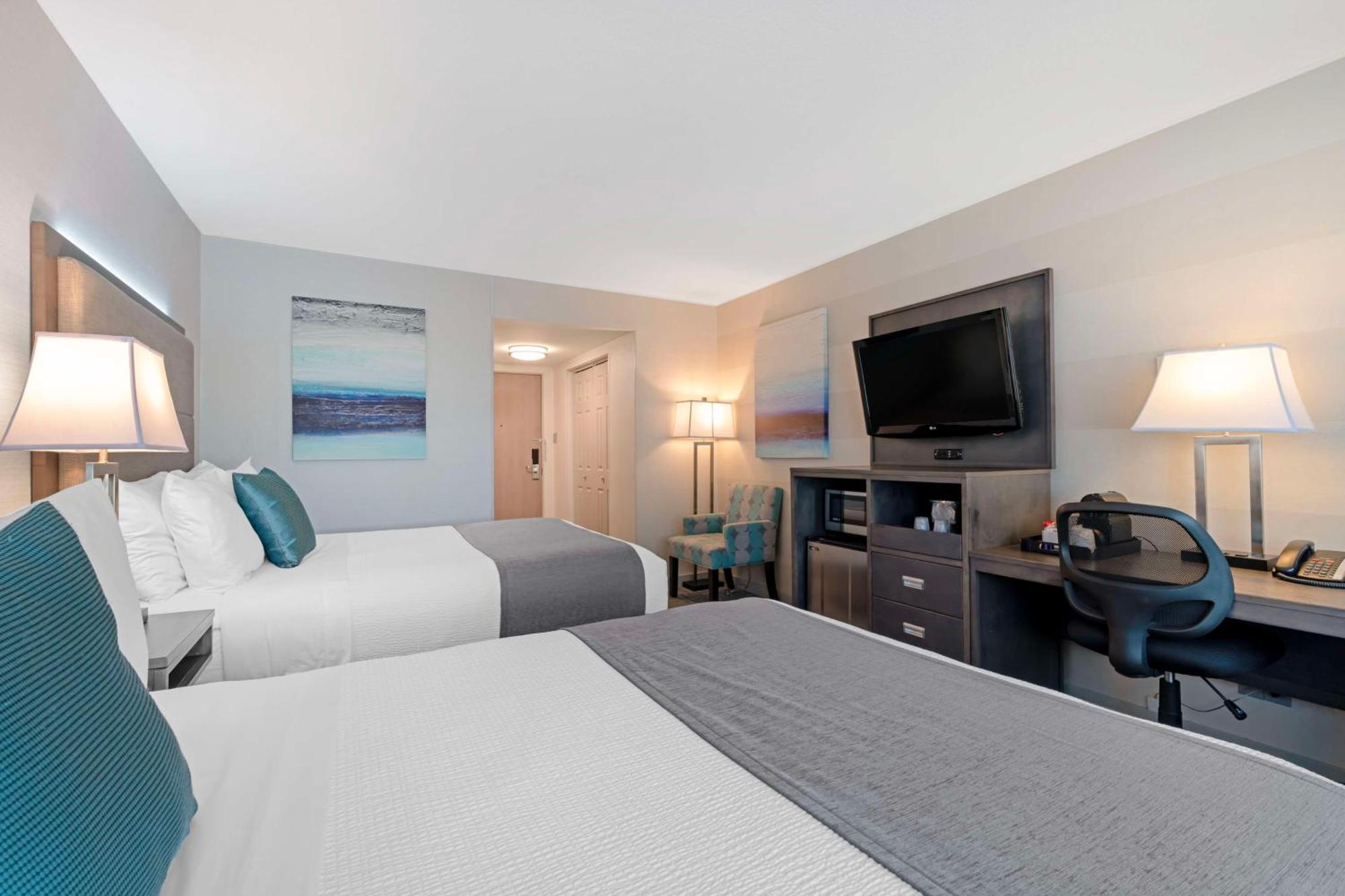 Western Sands 3*