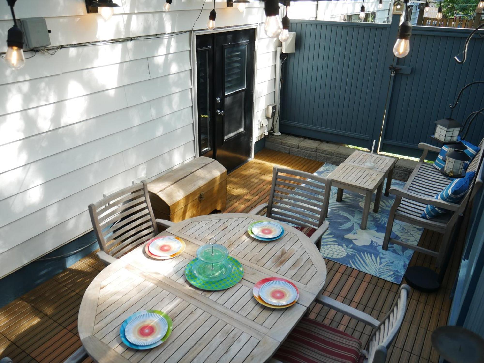 Apartment Kool Kits! Family-run & Near Ubc, Downtown, Nature