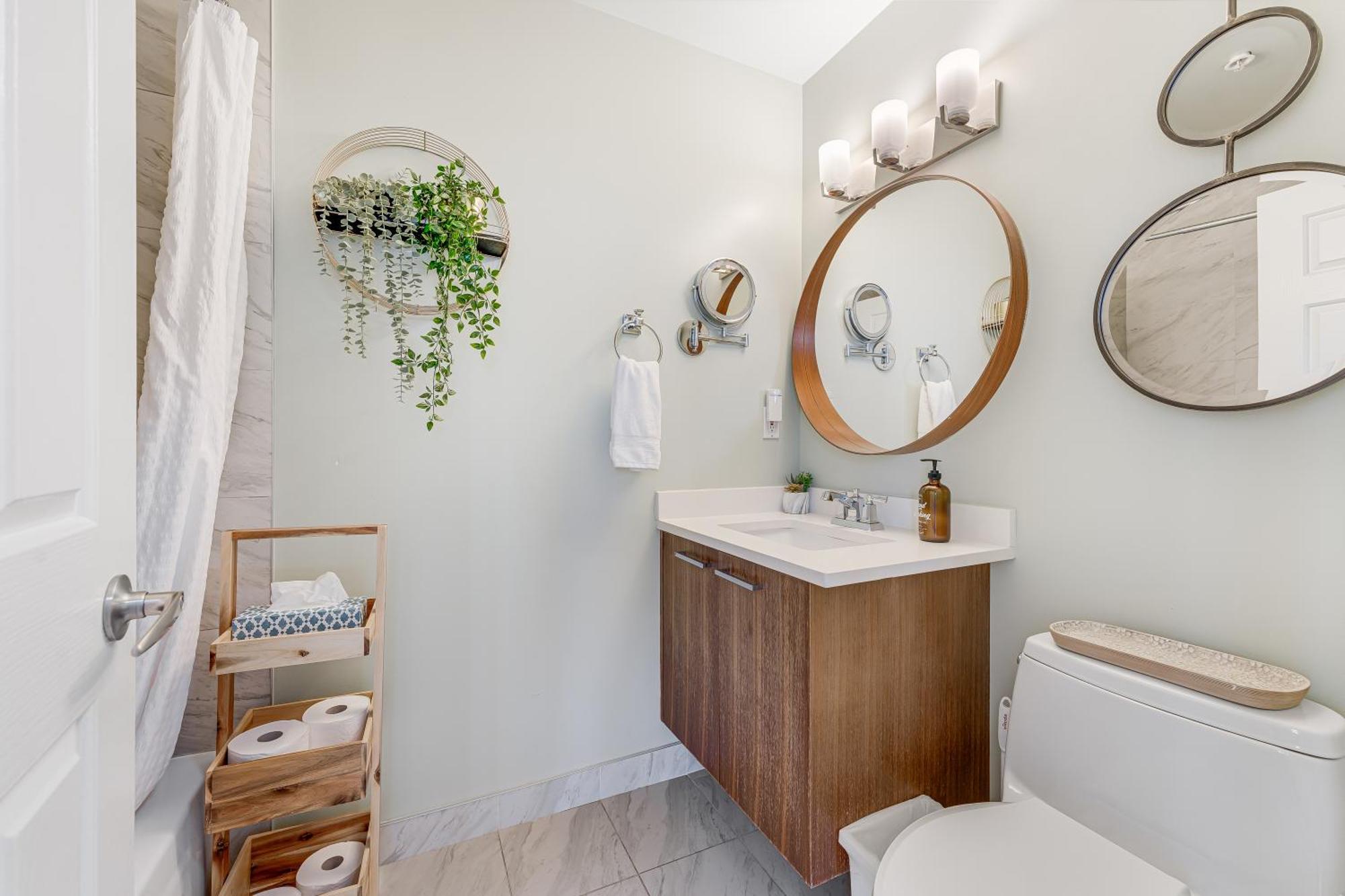 Location Downtown Chic Apartment Vancouver