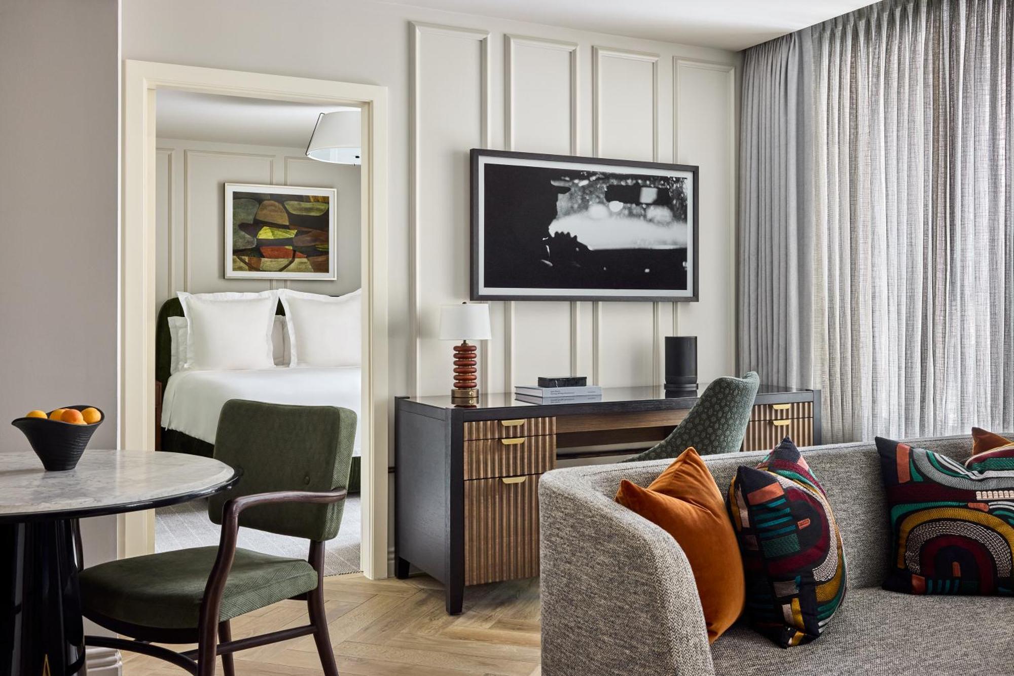 Rosewood Georgia 5*