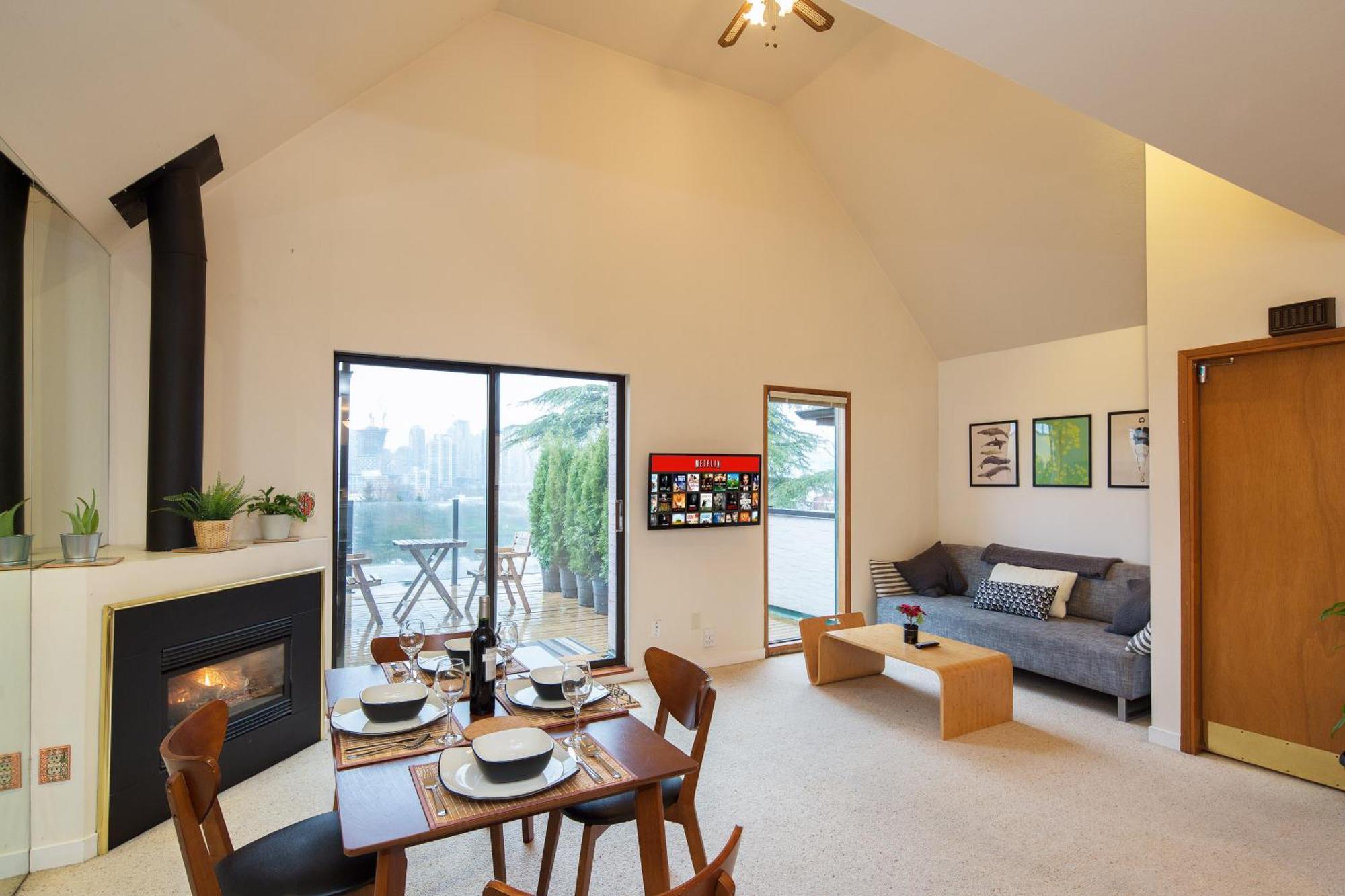 Stunning Skyline Views From A Cozy