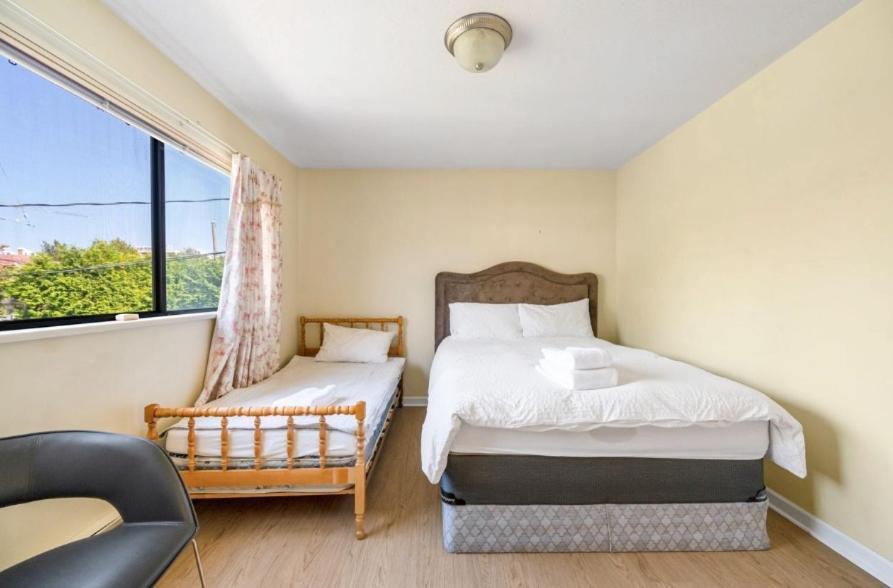 Stylish & Central Retreat - Steps From Local Attractions! * Vancouver