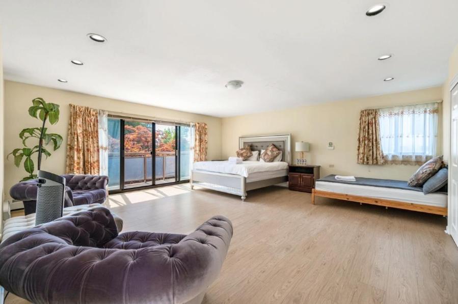 Stylish & Central Retreat - Steps From Local Attractions! * Vancouver