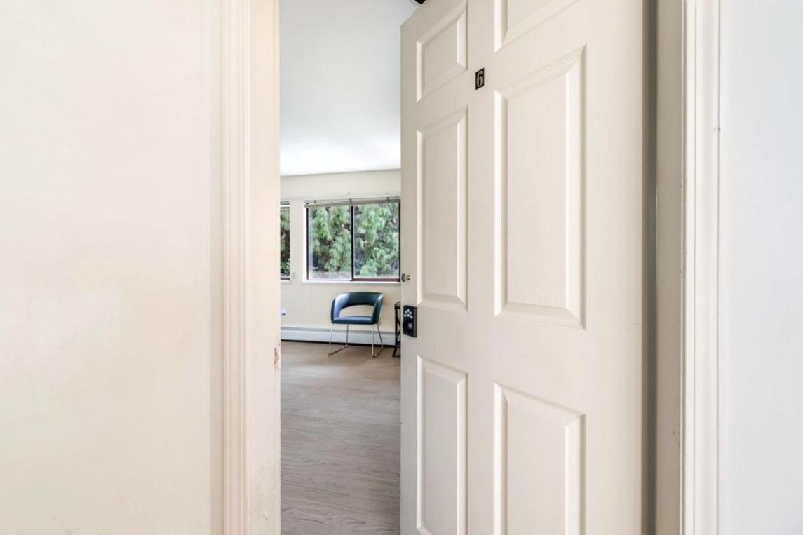 Stylish & Central Retreat - Steps From Local Attractions!