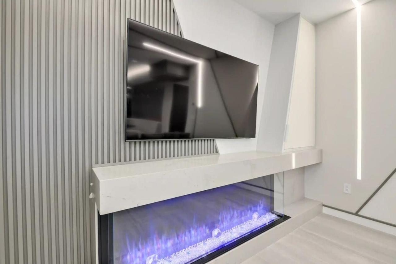 Apartment Designer 2br In Downtown Steps From Sunset Vancouver