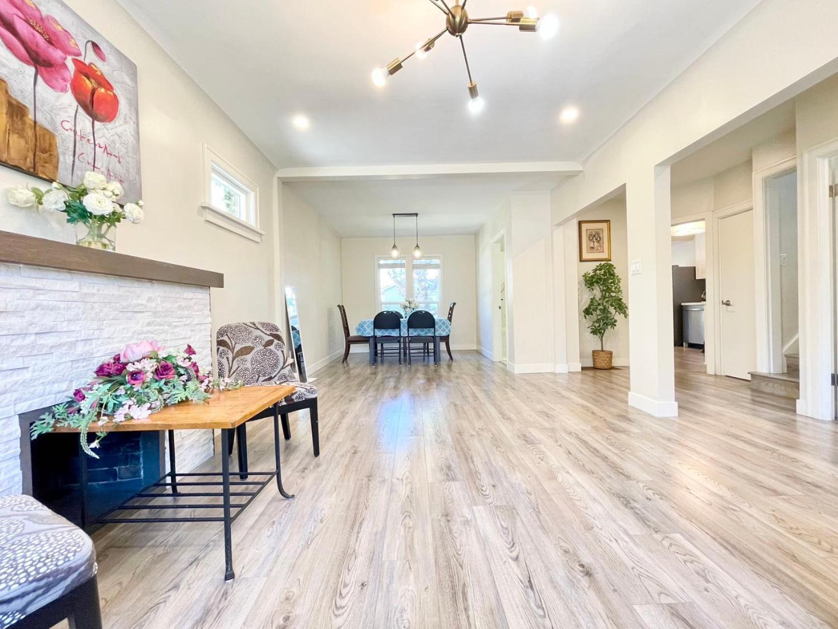 Holiday home Spacious 5bd Retreat In Van Vancouver